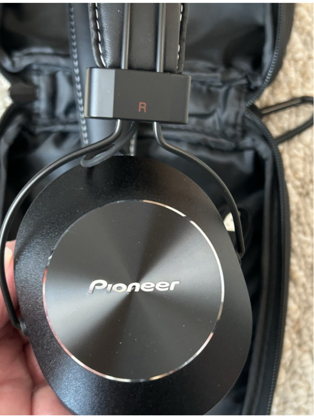 Pioneer Over the Ear Headphones SE-MS7BT-K Black - Picture 4 of 6